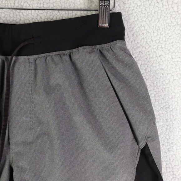 Lululemon Shorts Mens Small Gray Black Hybrid Athletic Draw String Gym Outdoor - Picture 2 of 9